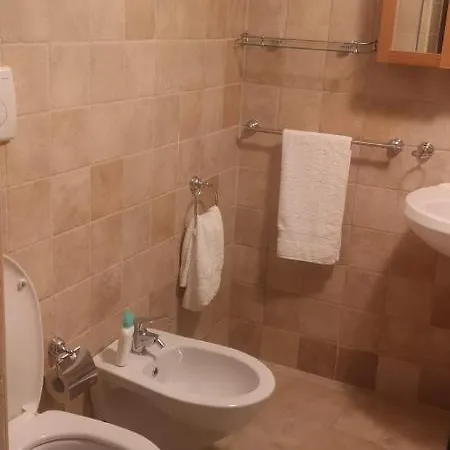 Oda ve Kahvaltı Cummersa Dell'alba 3*